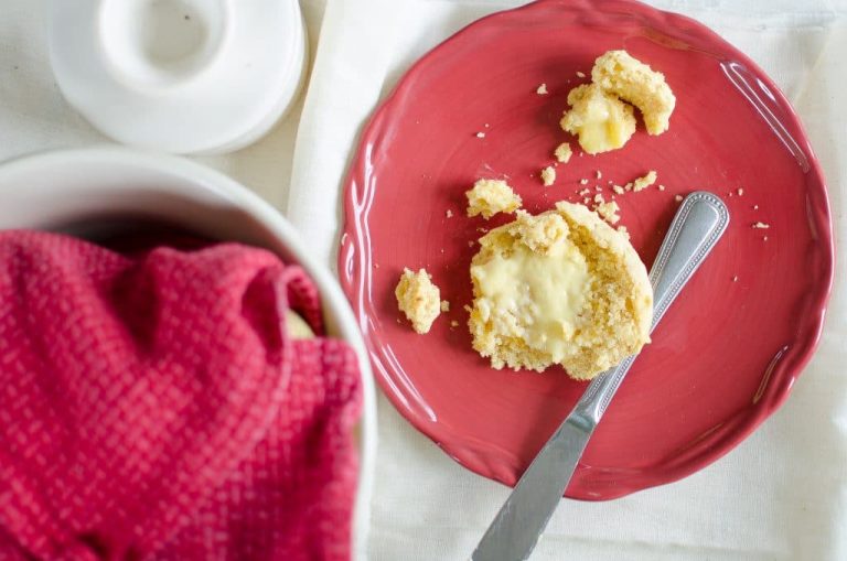 cornmeal biscuits-4 on red plate