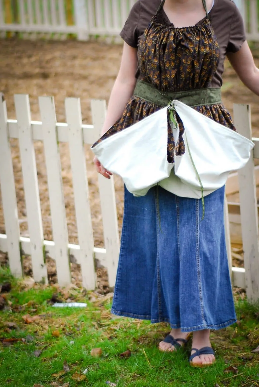 woman and her apron