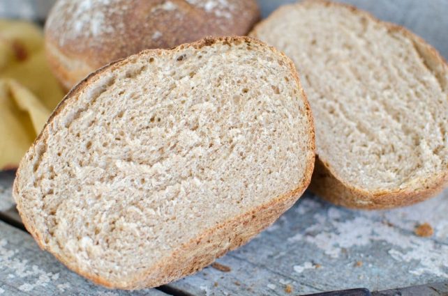 The Quintessential Sourdough Farm Loaf is a beautiful, hearty bread, good for sandwiches or mopping up soups and sauces. It's delicious and is SO easy bake.