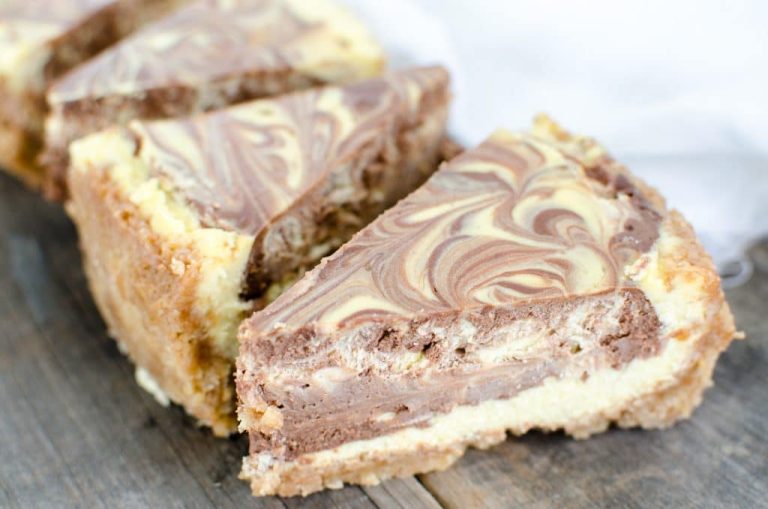 pie shaped cheesecake piece